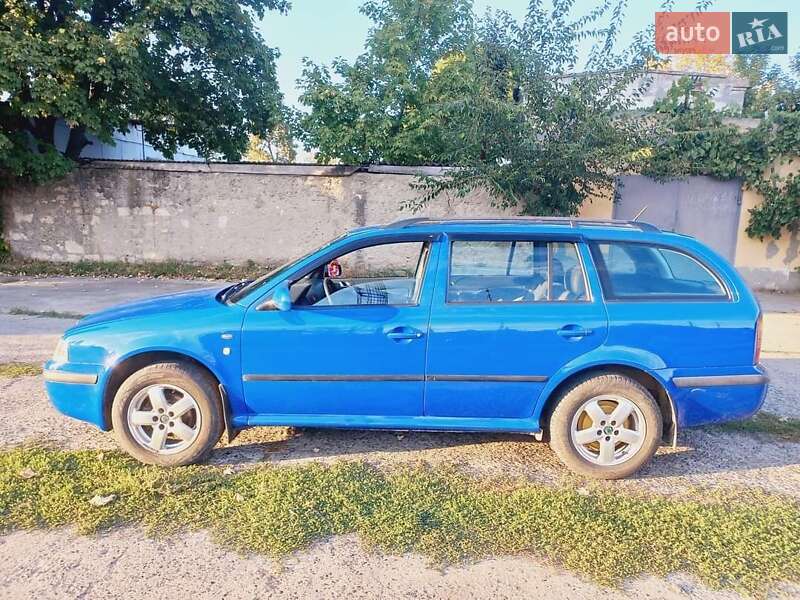 Универсал Skoda Octavia 2001 в Одессе