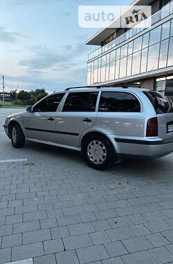 Универсал Skoda Octavia 2000 в 