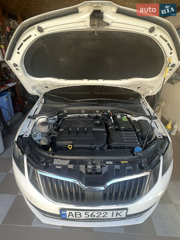 Лифтбек Skoda Octavia 2017 в Хмельнике