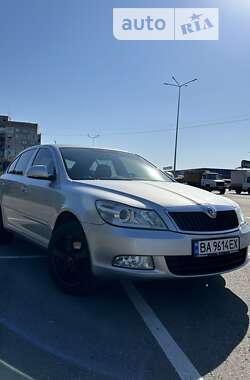 Лифтбек Skoda Octavia 2012 в 