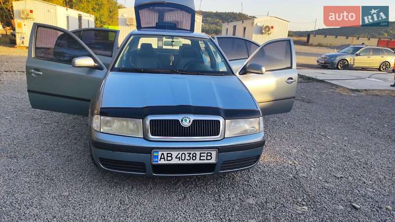 Ліфтбек Skoda Octavia 2006 в Вінниці