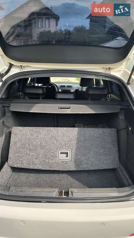 Універсал Skoda Octavia 2011 в Чернівцях