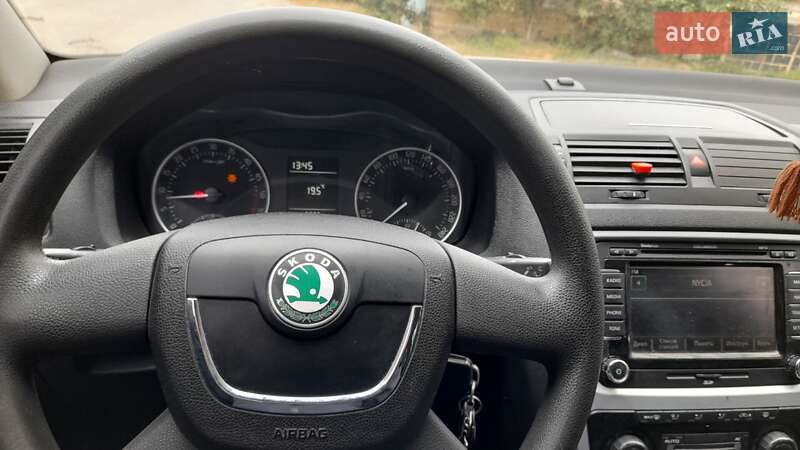 Универсал Skoda Octavia 2011 в Виннице