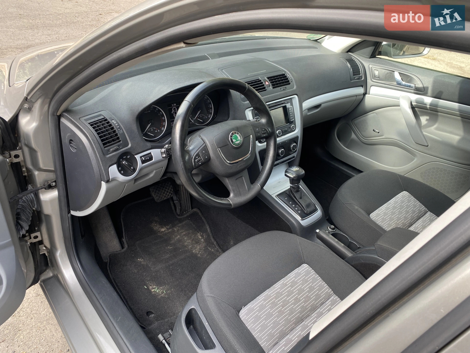 2011 Skoda Octavia - мініатюра 23