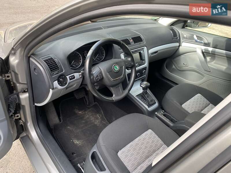 Ліфтбек Skoda Octavia 2011 в Лебедині