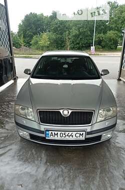 Лифтбек Skoda Octavia 2008 в Житомире