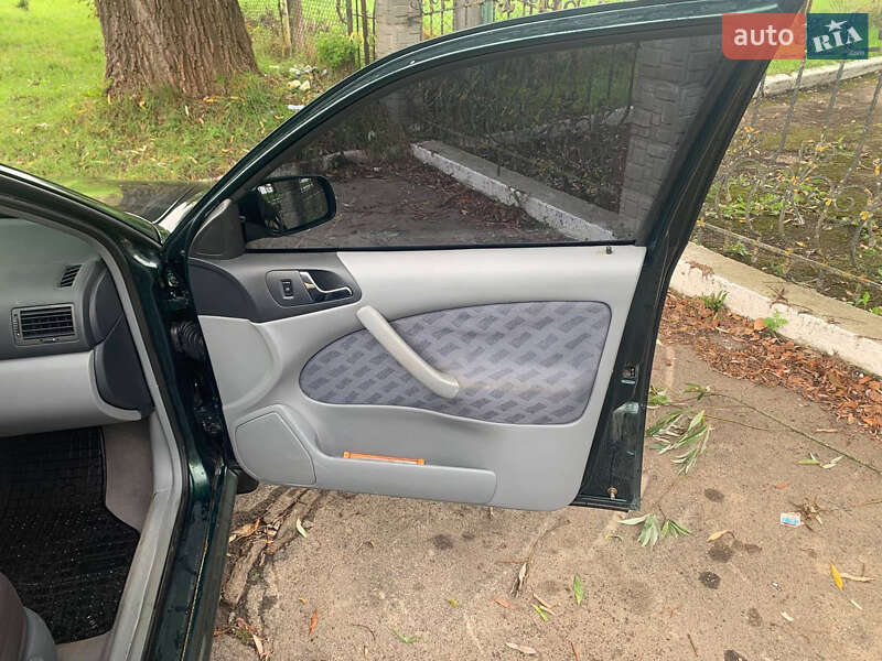 Ліфтбек Skoda Octavia 2000 в Дрогобичі