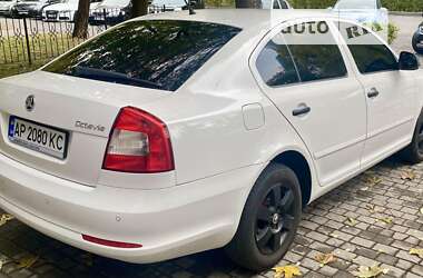 Лифтбек Skoda Octavia 2010 в Запорожье