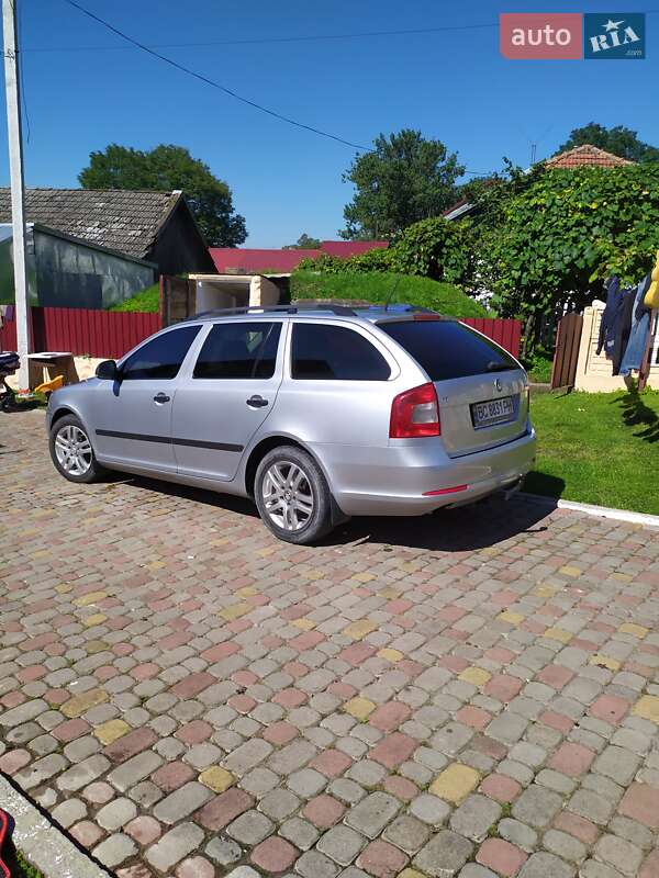 Універсал Skoda Octavia 2011 в Львові