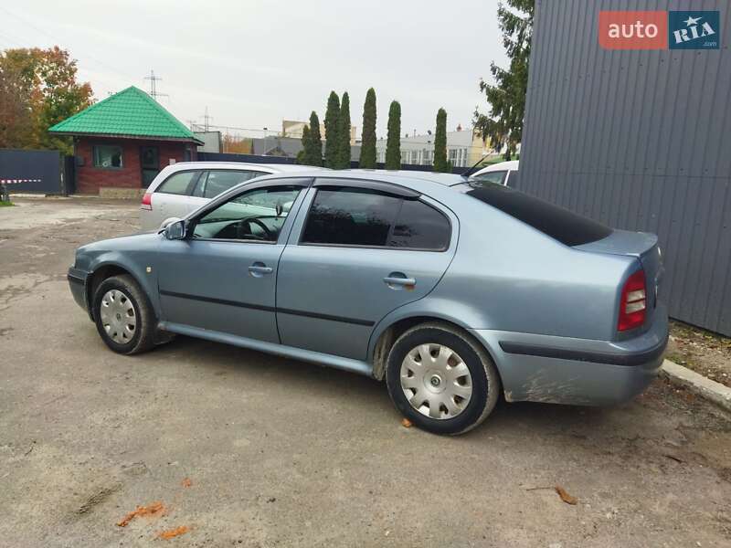 Лифтбек Skoda Octavia 2001 в Львове