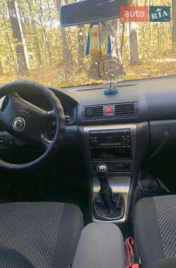 Лифтбек Skoda Octavia 2005 в 