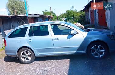 Універсал Skoda Octavia 2010 в Жовтих Водах