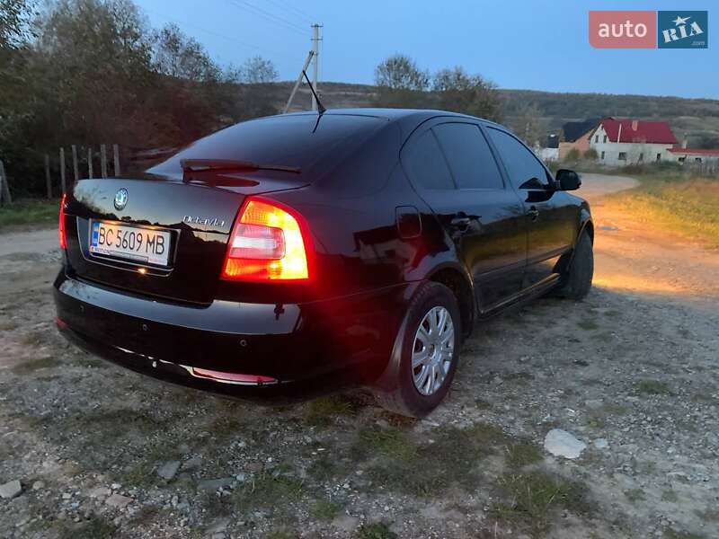 Ліфтбек Skoda Octavia 2011 в Самборі