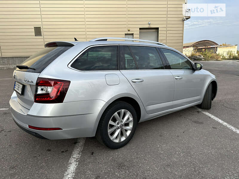 Універсал Skoda Octavia 2017 в Рівному