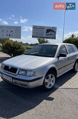 Універсал Skoda Octavia 2000 в Виноградові