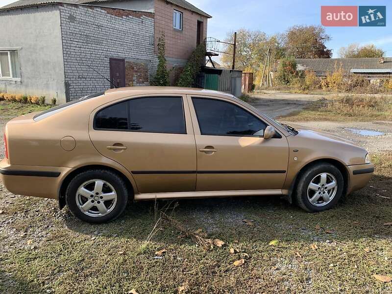 Ліфтбек Skoda Octavia 2001 в Христинівці