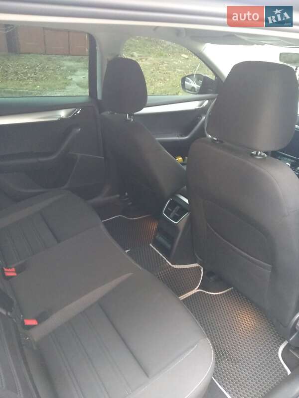 Универсал Skoda Octavia 2017 в Хмельницком