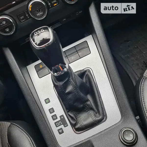 Skoda Octavia 2015 VIN TMBAJ7NE6G0033237 фото оголошення 23 з 59