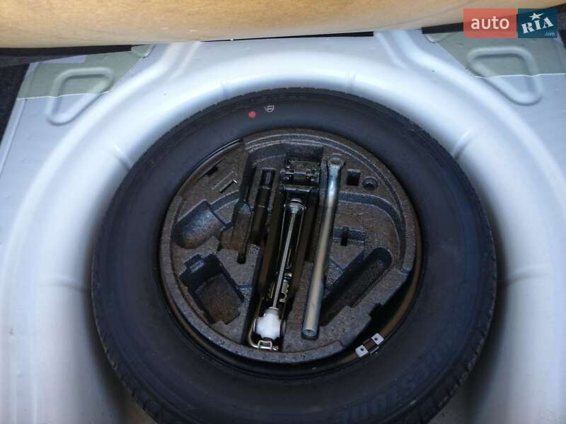 Универсал Skoda Octavia 2009 в Нововолынске