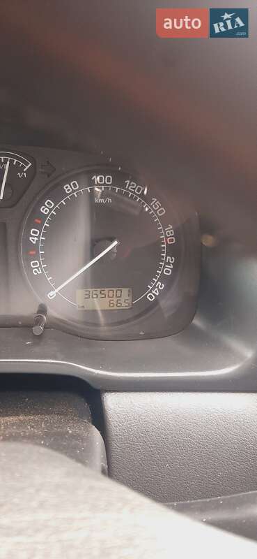 Лифтбек Skoda Octavia 2002 в Виннице