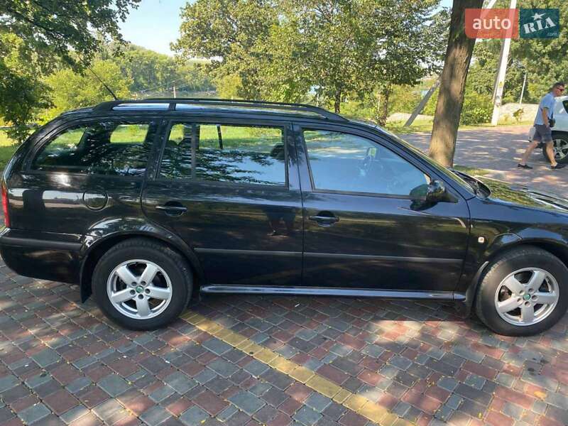 Універсал Skoda Octavia 2001 в Кропивницькому