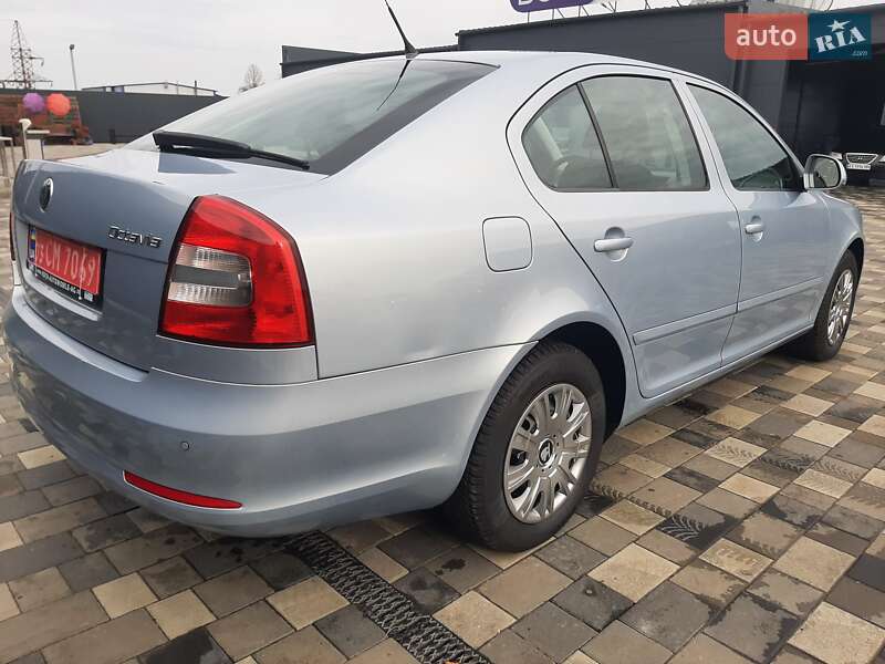 Лифтбек Skoda Octavia 2009 в Полтаве