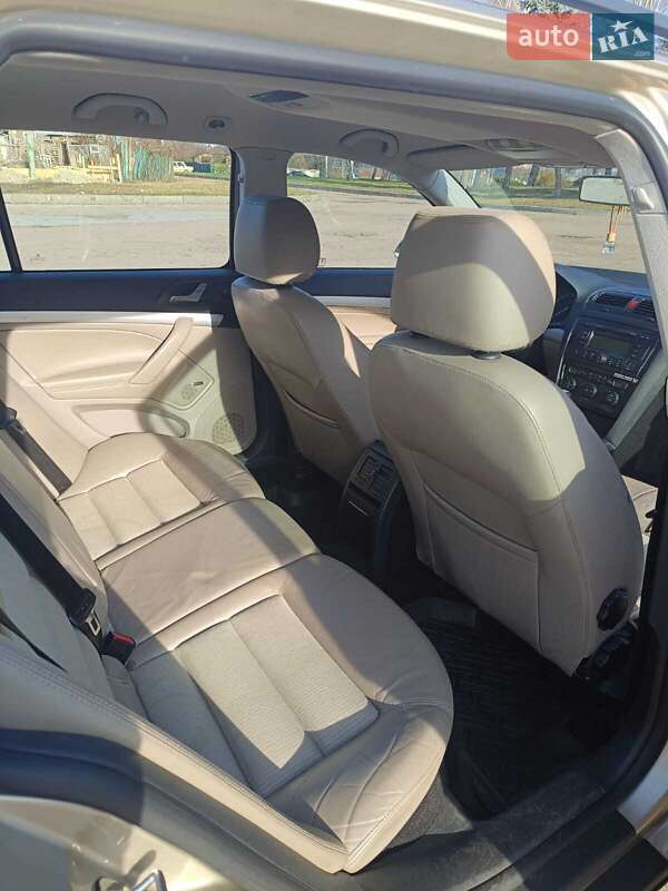 Универсал Skoda Octavia 2006 в Житомире