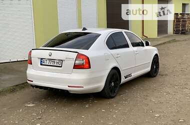Лифтбек Skoda Octavia 2012 в 