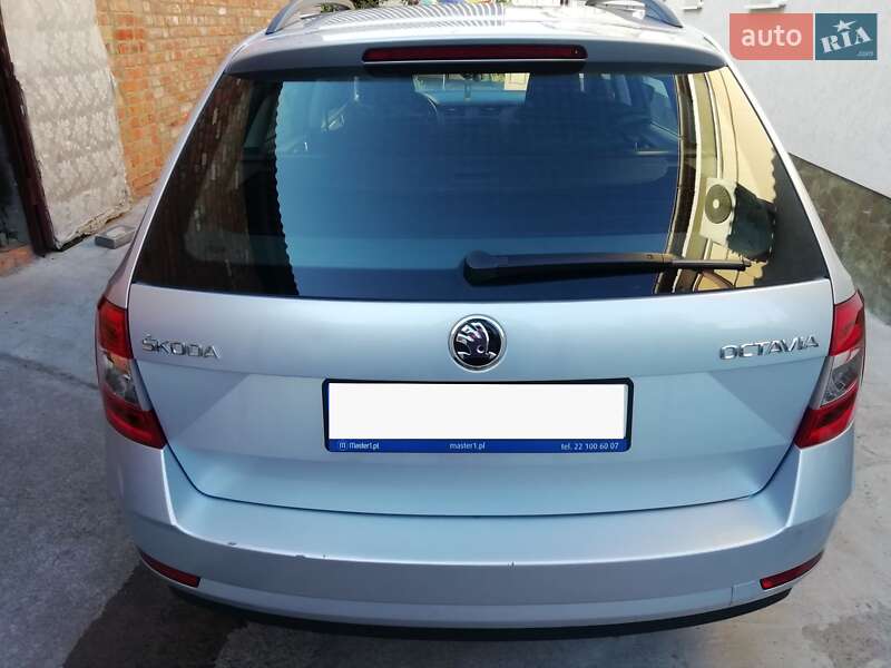 Универсал Skoda Octavia 2017 в Прилуках