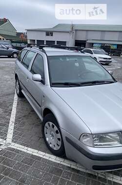 Универсал Skoda Octavia 2000 в Виннице