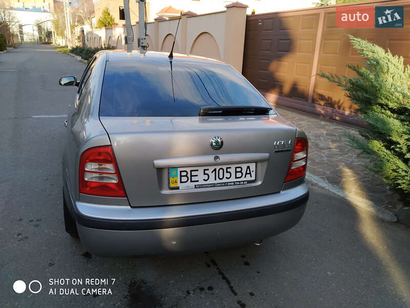 Универсал Skoda Octavia 2006 в Черноморске