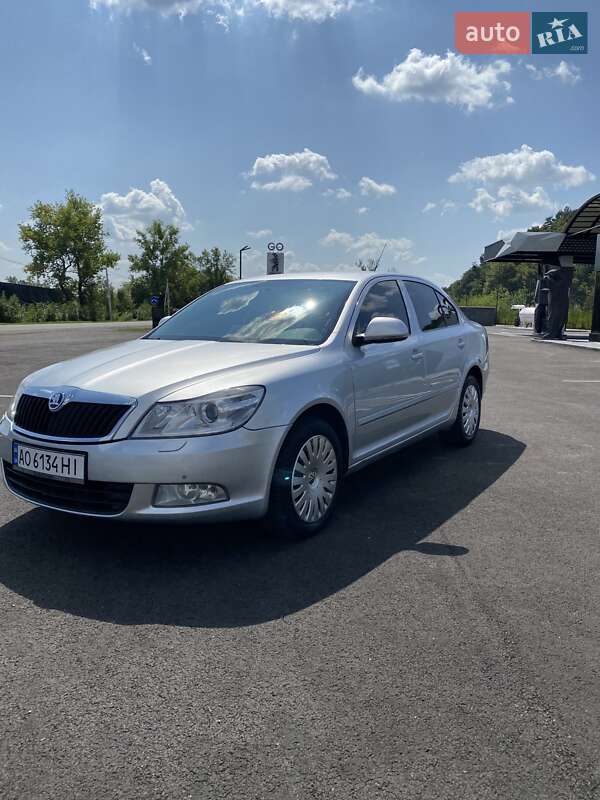 Лифтбек Skoda Octavia 2009 в Иршаве