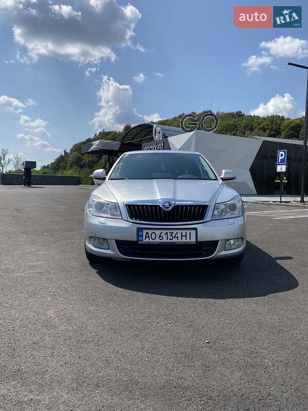 Лифтбек Skoda Octavia 2009 в Иршаве