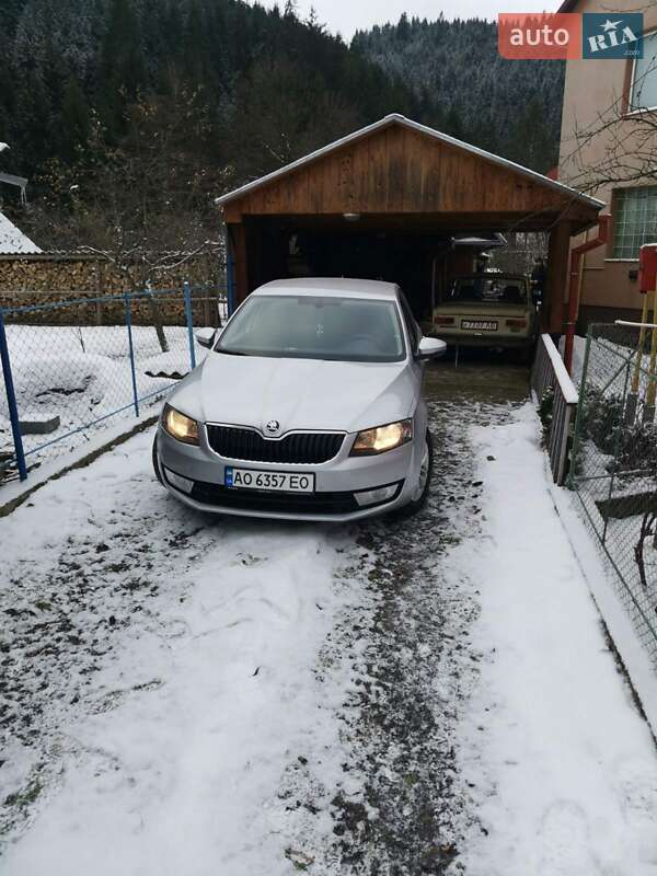 Лифтбек Skoda Octavia 2014 в Межгорье