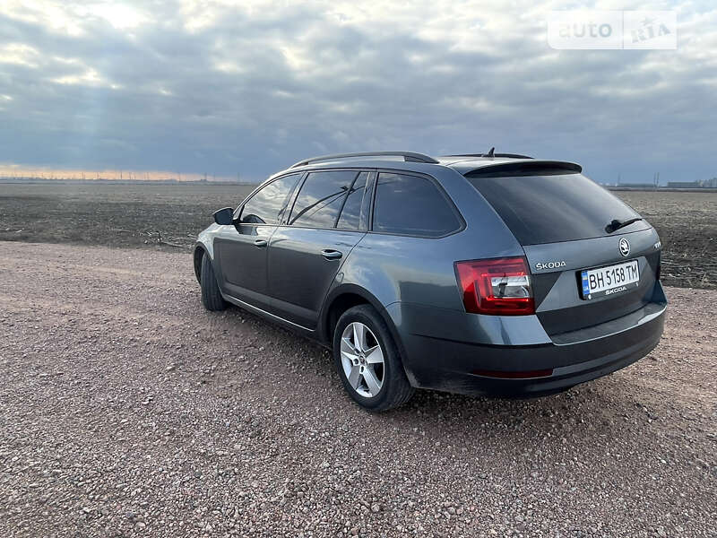 Універсал Skoda Octavia 2018 в Одесі