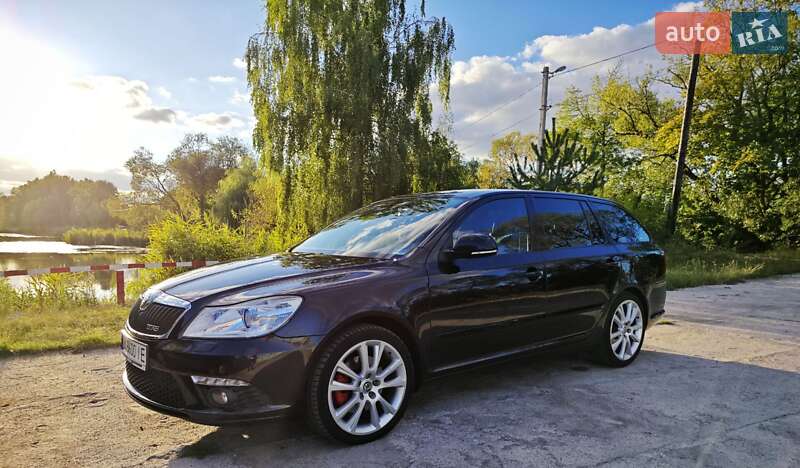 Універсал Skoda Octavia 2010 в Запоріжжі