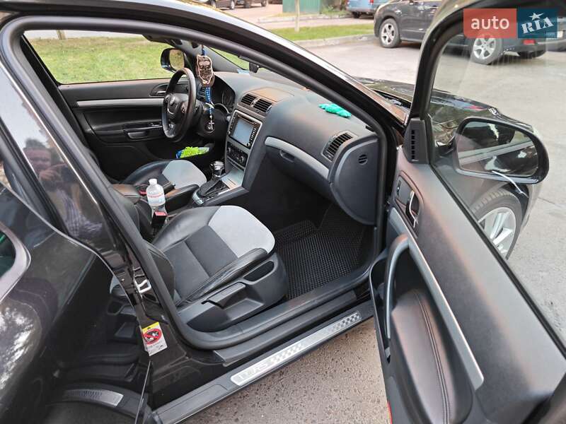 Універсал Skoda Octavia 2010 в Запоріжжі