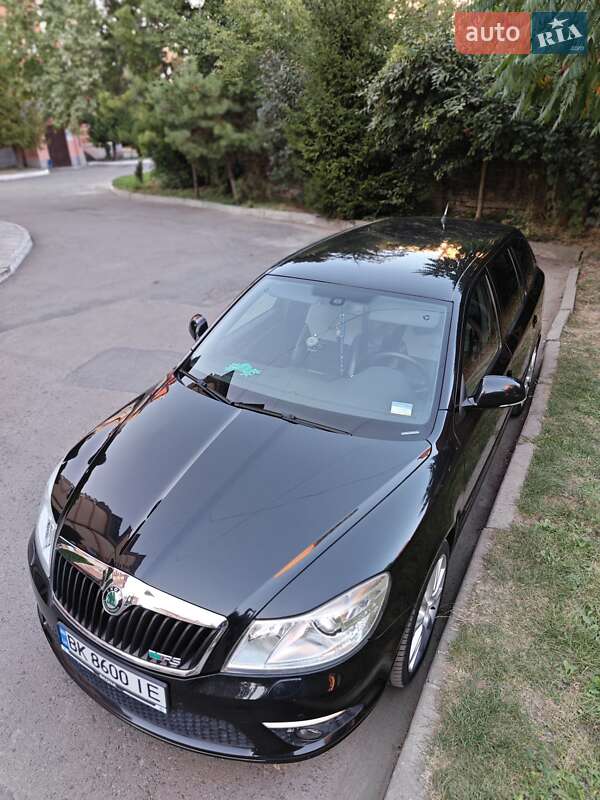 Універсал Skoda Octavia 2010 в Запоріжжі