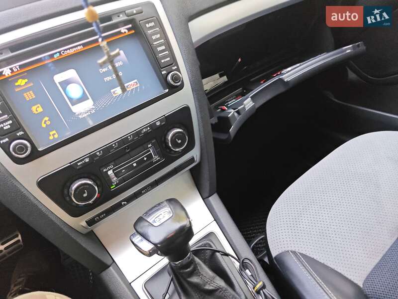 Універсал Skoda Octavia 2010 в Запоріжжі