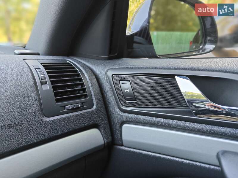 Універсал Skoda Octavia 2010 в Запоріжжі