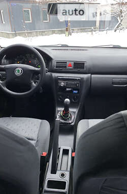 Ліфтбек Skoda Octavia 2008 в Харкові