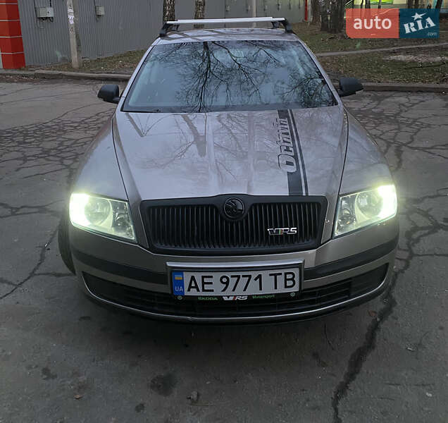 Лифтбек Skoda Octavia 2006 в Желтых Водах