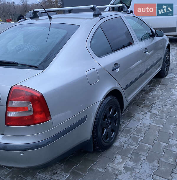 Лифтбек Skoda Octavia 2006 в Желтых Водах