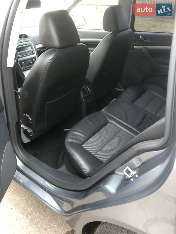 Універсал Skoda Octavia 2012 в Луцьку