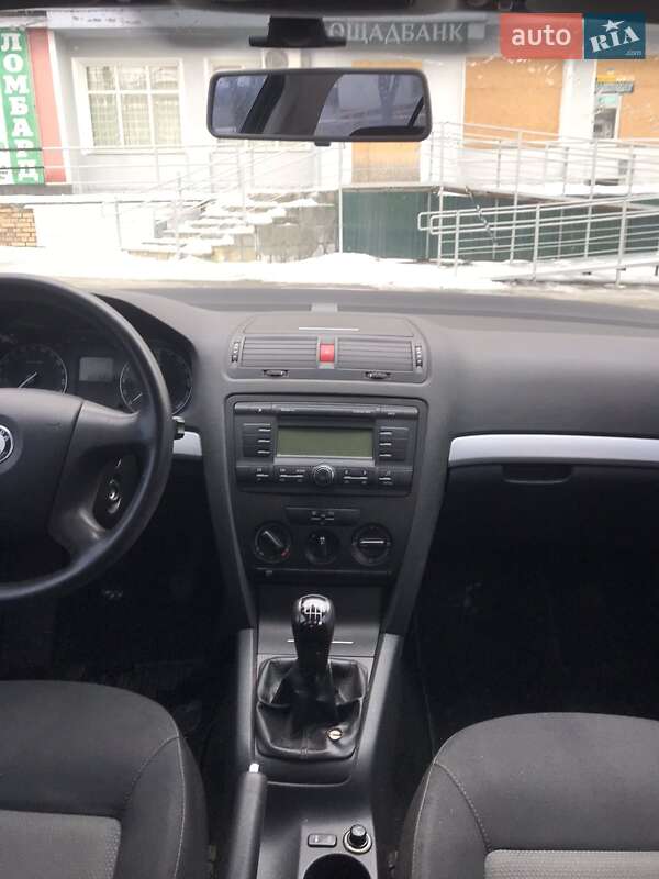 Ліфтбек Skoda Octavia 2008 в Балаклії