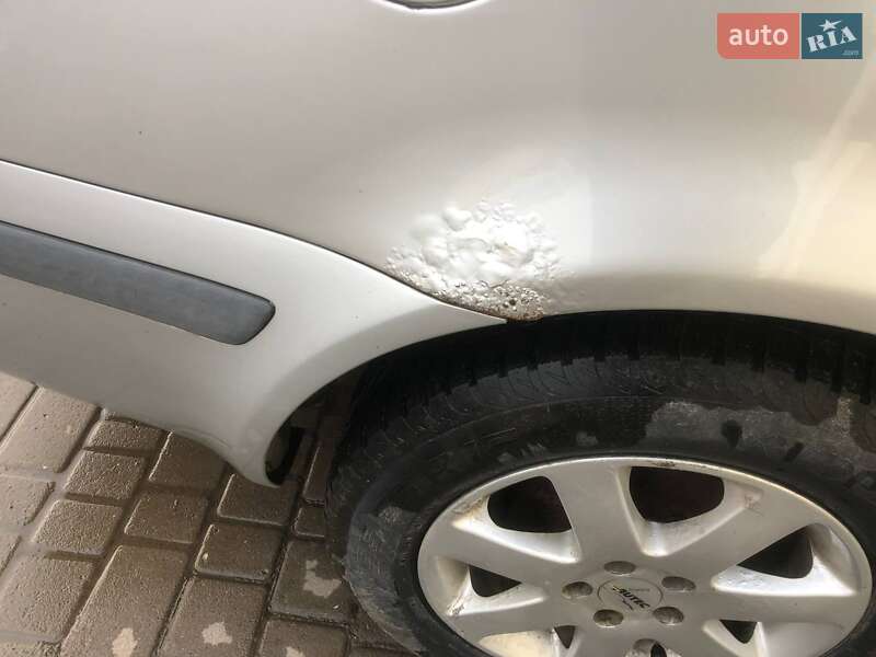 Лифтбек Skoda Octavia 2003 в Луцке