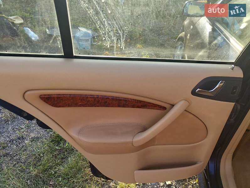 Универсал Skoda Octavia 2002 в Львове