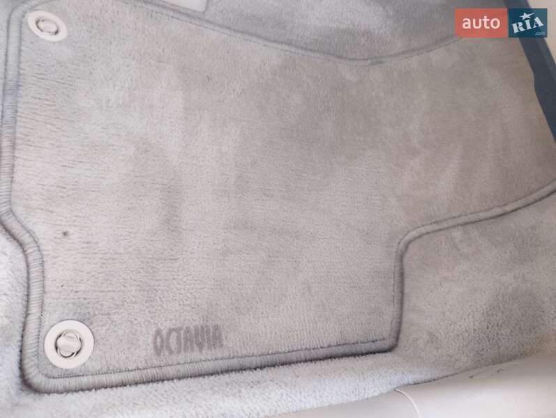 Универсал Skoda Octavia 2002 в Львове
