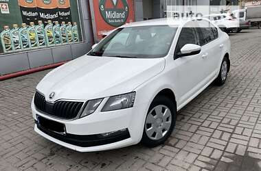 Лифтбек Skoda Octavia 2018 в Киеве