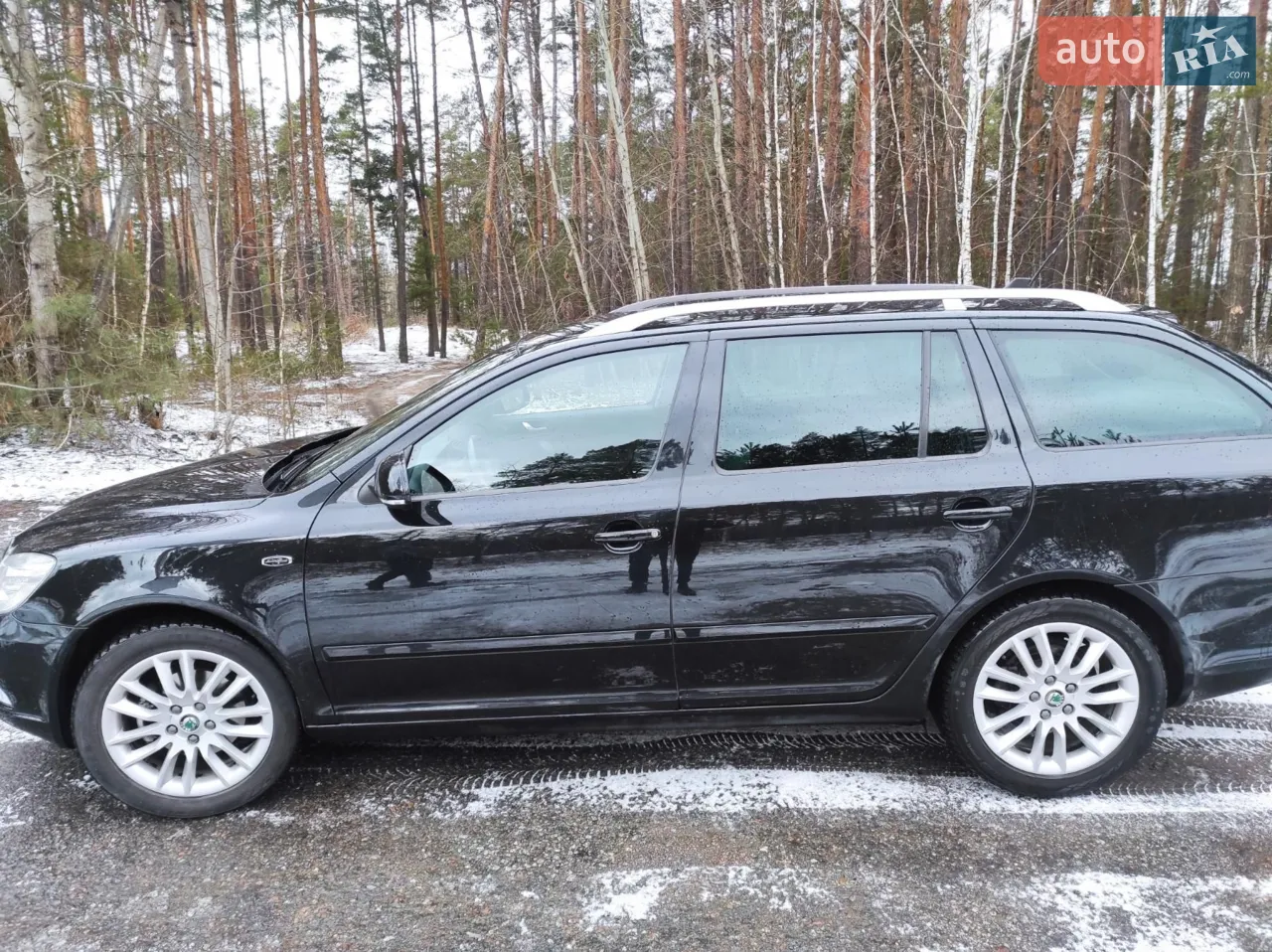 2010 Skoda Octavia - мініатюра 15
